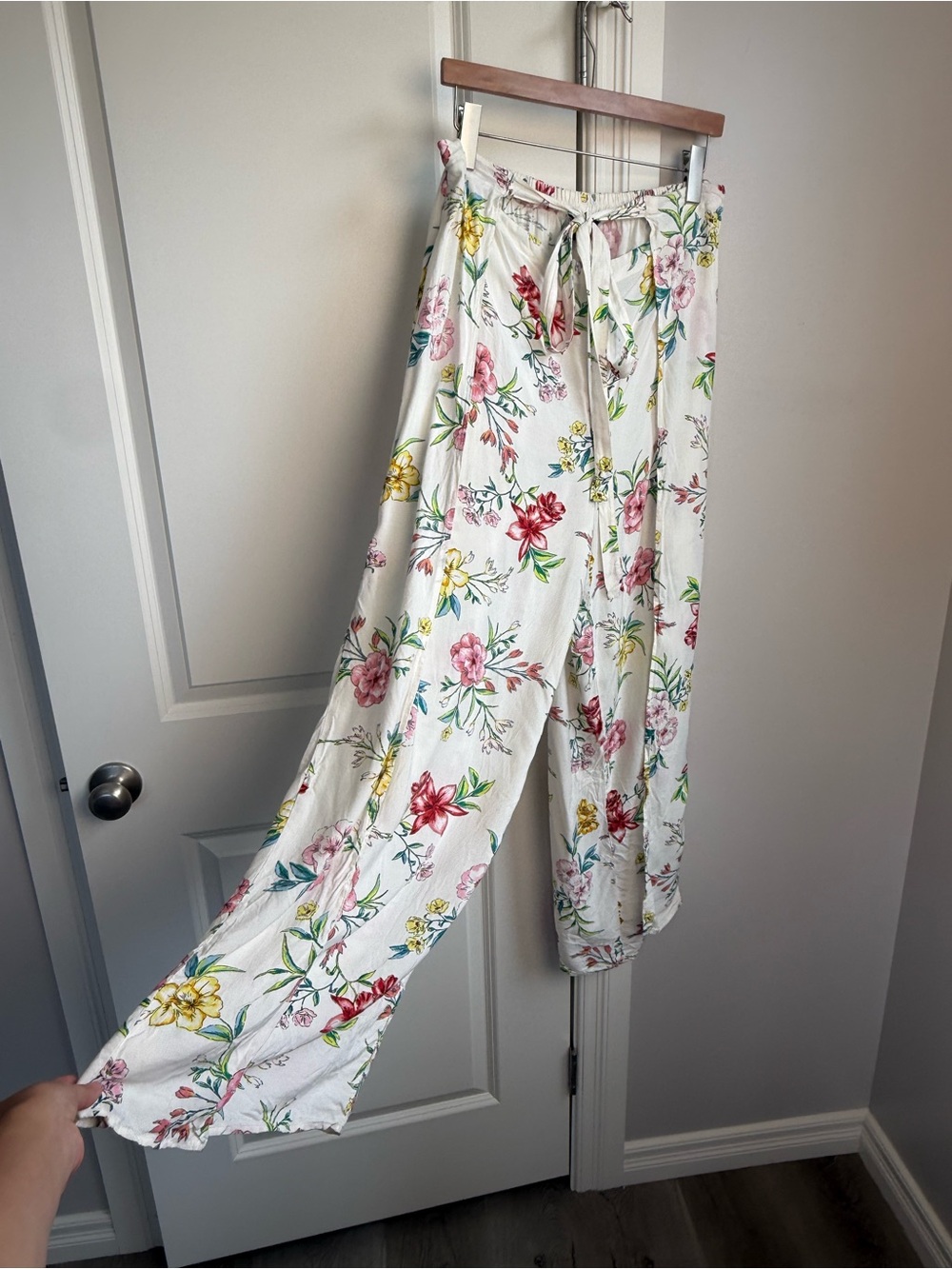 New Look White Floral Wide-Leg Drawstring Pants